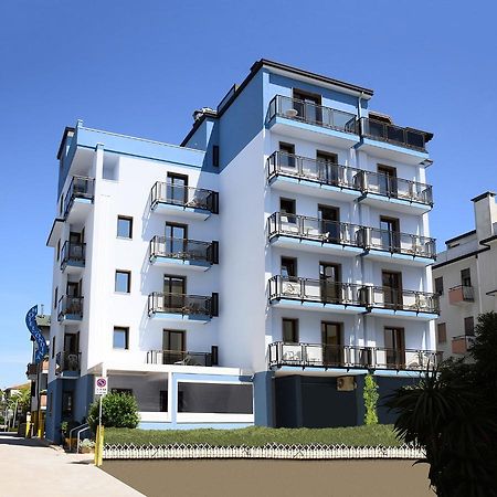 Hotel Ondina Lido di Jesolo Eksteriør bilde