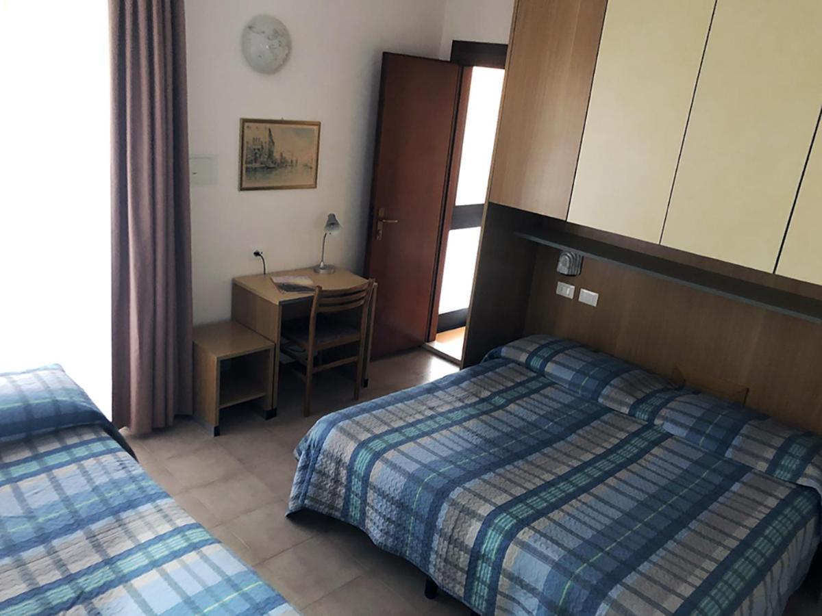 Hotel Ondina Lido di Jesolo Eksteriør bilde